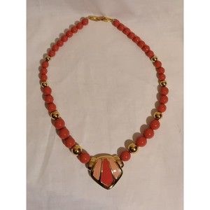 Napier 17 Inch Coral Goldtone Beaded Necklace With Pink Coral Goldtone Pendant